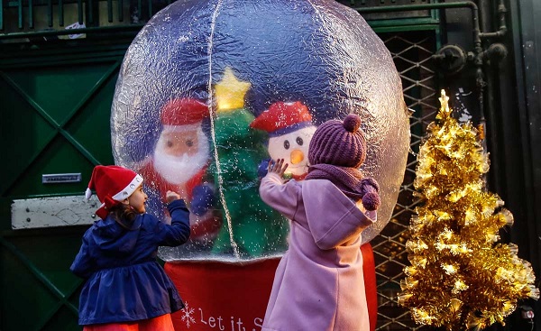 حال و هوای کریسمس در تهران