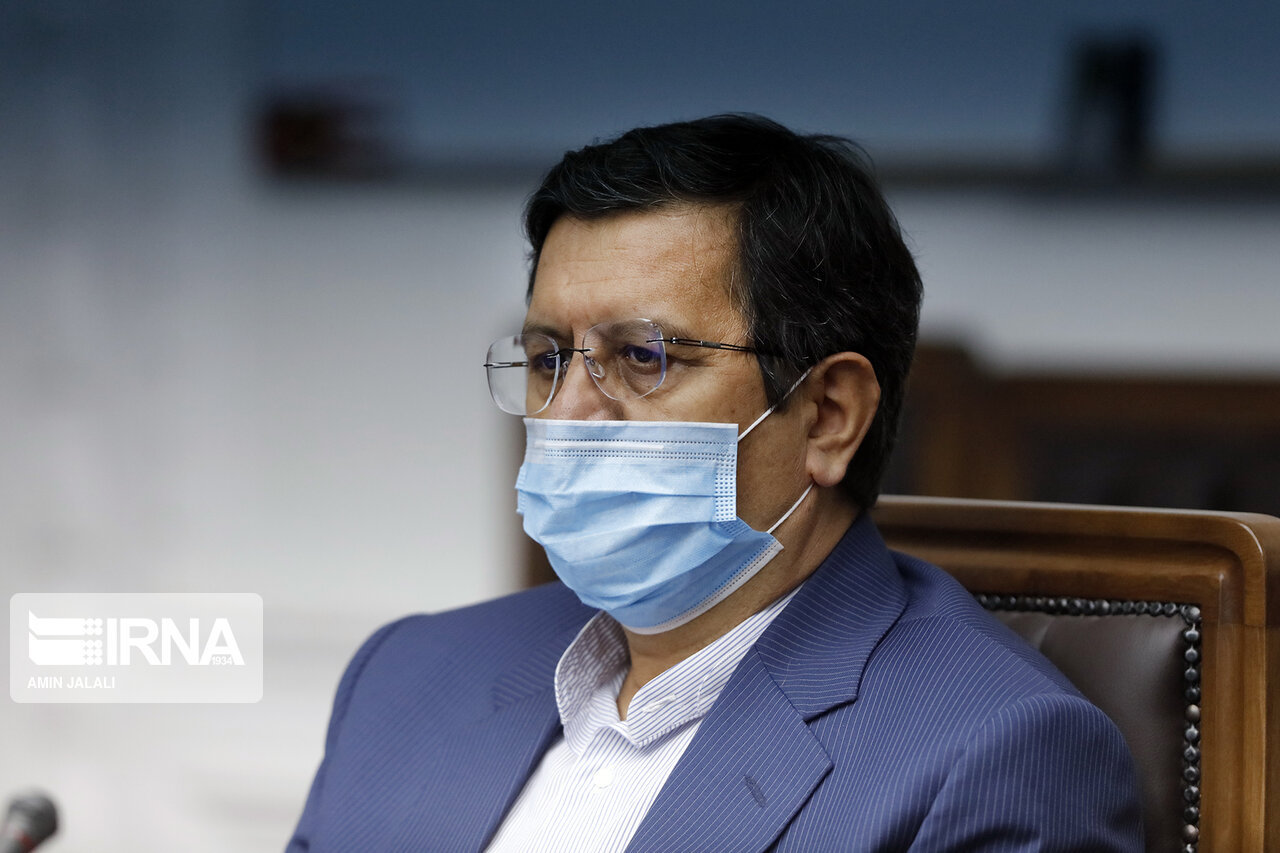 همتی: بخشی از پولهای بلوکه شده آزاد شده است همتی: بخشی از پولهای بلوکه شده آزاد شده است