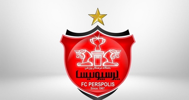 سرمربی پرسپولیس پای مهاجم خود ماند