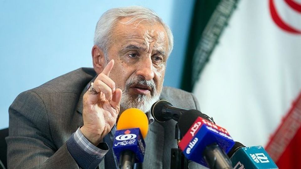 نادران: جعلی است / مجلس: نادران جرزنی میکند نادران: جعلی است / مجلس: نادران جرزنی میکند