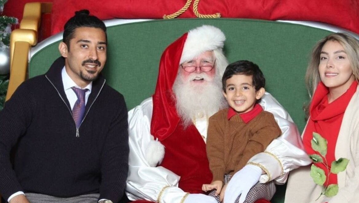 تصویری جالب از گزینه پرسپولیس در شب کریسمس تصویری جالب از گزینه پرسپولیس در شب کریسمس