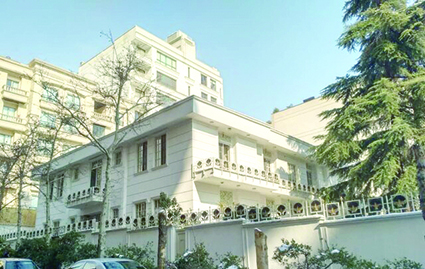 عمارت گلستان تخریب شد!