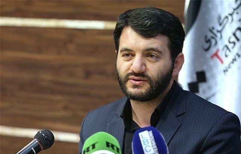 وزیر کار: ۳۵۰ مدیر را عوض کرده ام، ۶۵۰ نفر هم در نوبتند / نهادهای امنیتی اسم ۱۰۰ عنصر رسانهای را به من دادند وزیر کار: ۳۵۰ مدیر را عوض کرده ام، ۶۵۰ نفر هم در نوبتند / نهادهای امنیتی اسم ۱۰۰ عنصر رسانهای را به من دادند