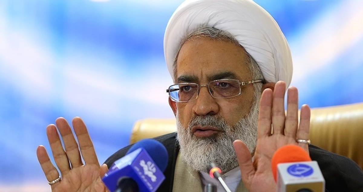 دادستان: مردم درگیر اختاپوس عجیب و غریب خودروسازان شده‌اند