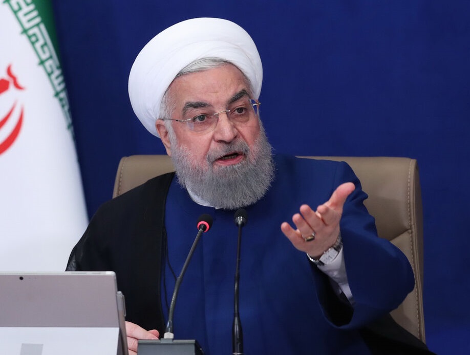 روحانی: در مسیر افزایش شیوع کرونا هستیم