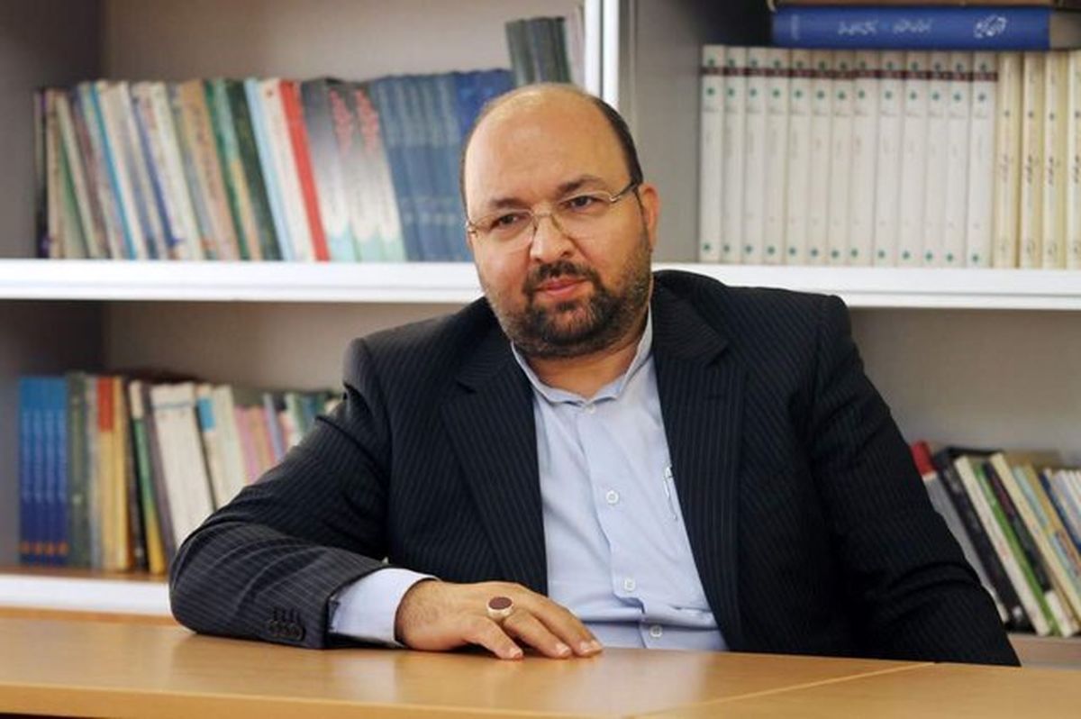 روحانی وارث مشکلاتی بود که اصولگرایان با انتخاب احمدی نژاد به کشور تحمیل کردند
