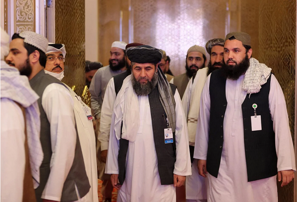 اختلاف نظر بر سر نوع مواجهه با طالبان در ایران؛ تعامل یا رویارویی؟/ایران هنوز تکلیف اش را در قبال طالبان نمی داند و برای چگونگی مواجهه با آن جریان تصمیمی اتخاذ نکرده است