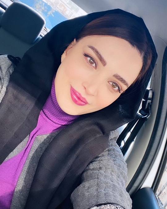 سلفی بهنوش طباطبایی از چهره و بافت جذابش + عکس سلفی بهنوش طباطبایی از چهره و بافت جذابش + عکس