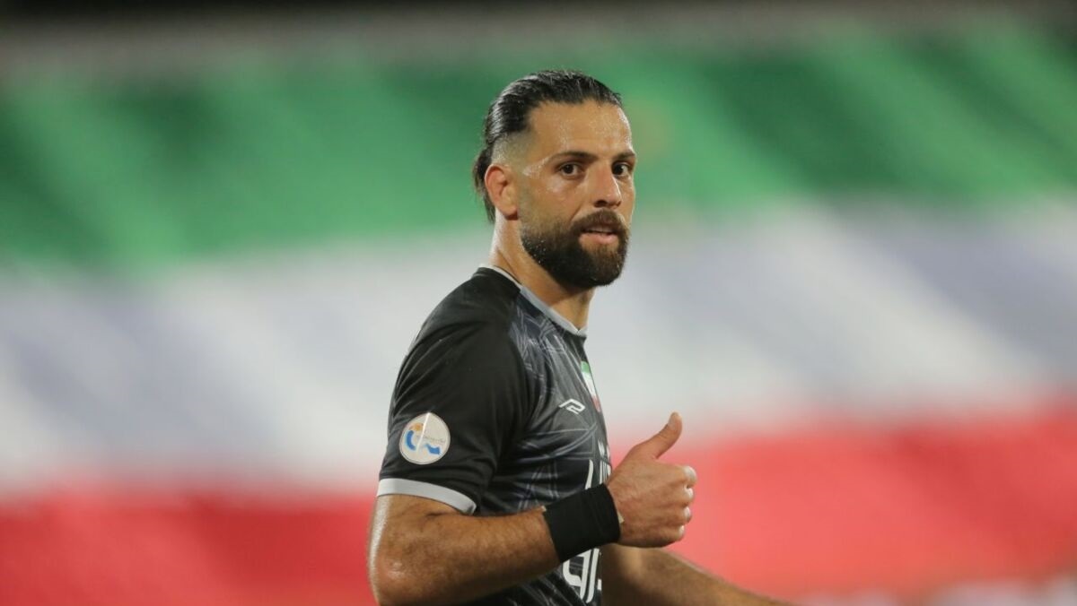 گلزنترین بازیکن تراکتور دیدار مقابل استقلال را از دست داد گلزنترین بازیکن تراکتور دیدار مقابل استقلال را از دست داد