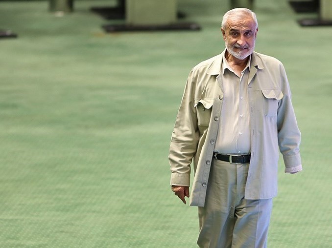 الیاس نادران از نمایندگی مجلس استعفا کرد الیاس نادران از نمایندگی مجلس استعفا کرد