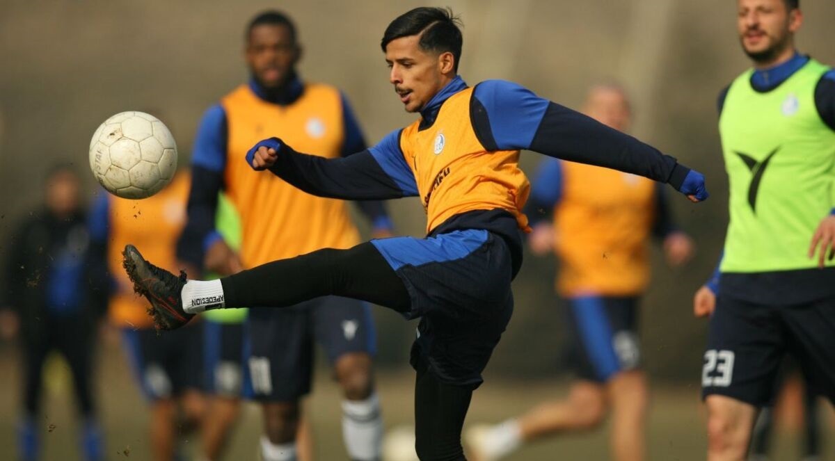 وقتی قایدی گفت متاهلم، تعجب کردم! وقتی قایدی گفت متاهلم، تعجب کردم!