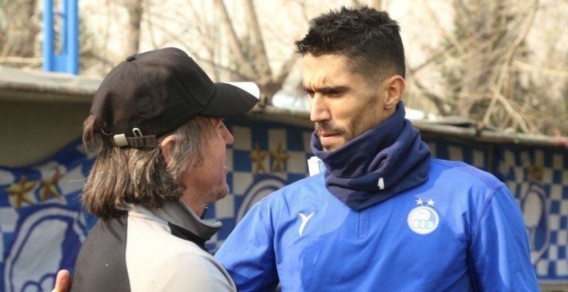 ساپینتو پشت مقصر اصلی شکست مقابل تراکتور درآمد ساپینتو پشت مقصر اصلی شکست مقابل تراکتور درآمد