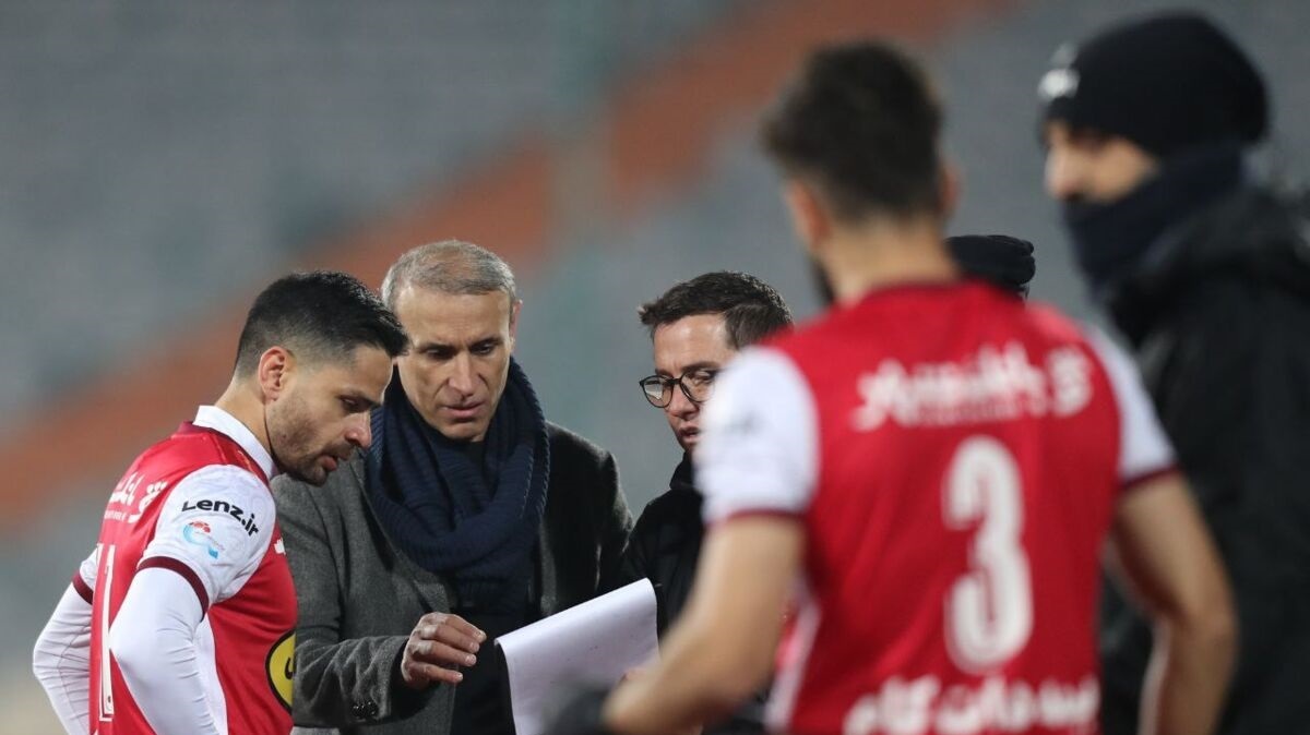 پاسخ ستاره نیمکت نشین پرسپولیس به پیشنهاد وسوسه انگیز تیم صنعتی پاسخ ستاره نیمکت نشین پرسپولیس به پیشنهاد وسوسه انگیز تیم صنعتی