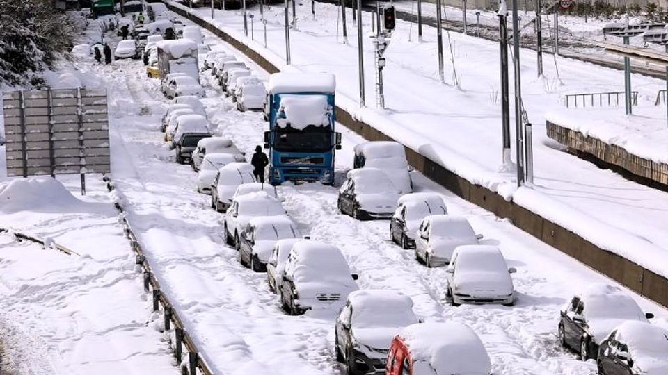 عاقبت تندروهای داخلی در رؤیاپردازی زمستان سخت‌