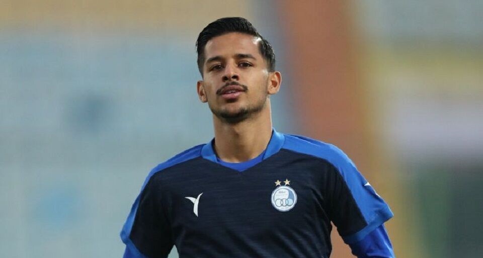 تیم عربی ستاره استقلال را می گیرد؟ تیم عربی ستاره استقلال را می گیرد؟