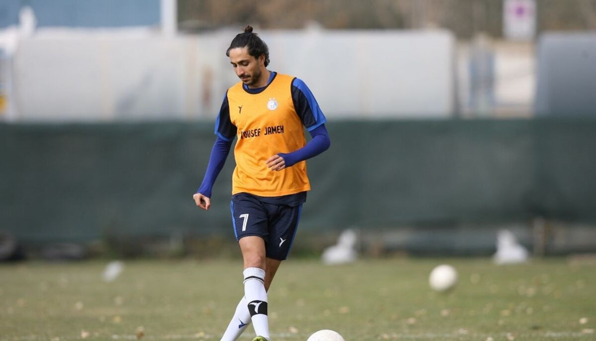 وقتی ستاره اخراجی استقلال ترک عادت نمیکند! وقتی ستاره اخراجی استقلال ترک عادت نمیکند!