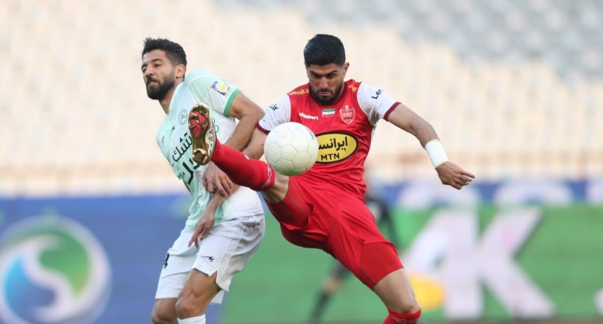 سردرگمترین بازیکن پرسپولیس در دیدار با ذوب آهن سردرگمترین بازیکن پرسپولیس در دیدار با ذوب آهن