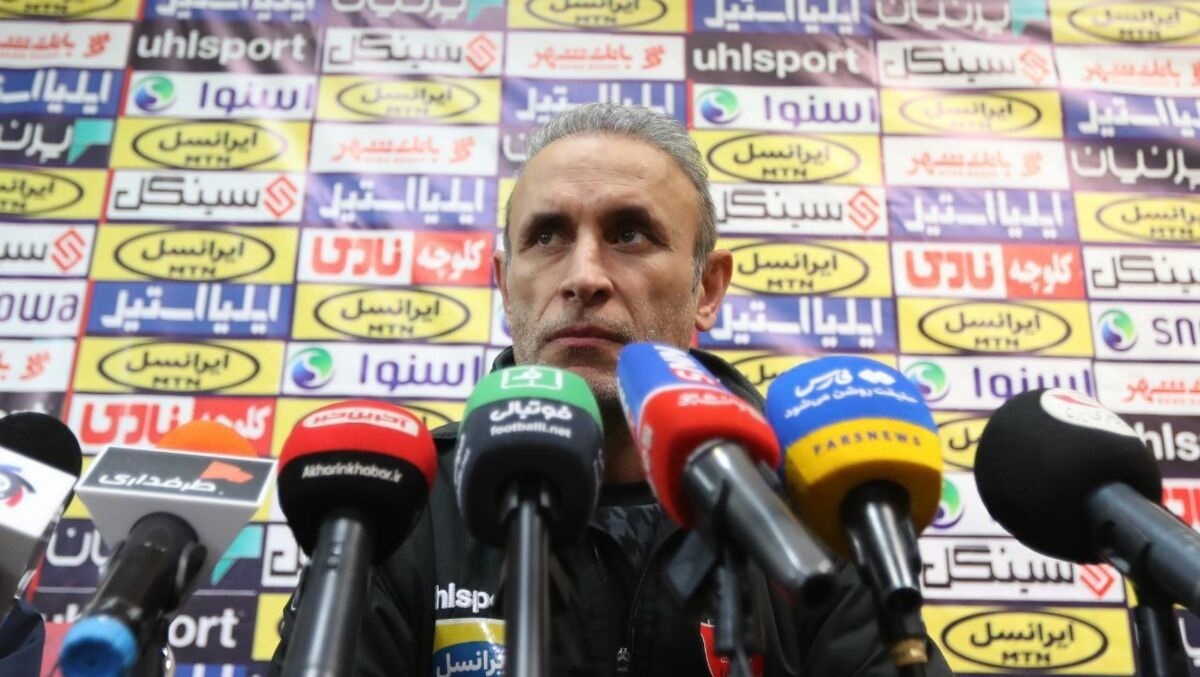 اقدام غیرمنتظره یحیی گلمحمدی پس از باخت پرسپولیس اقدام غیرمنتظره یحیی گلمحمدی پس از باخت پرسپولیس