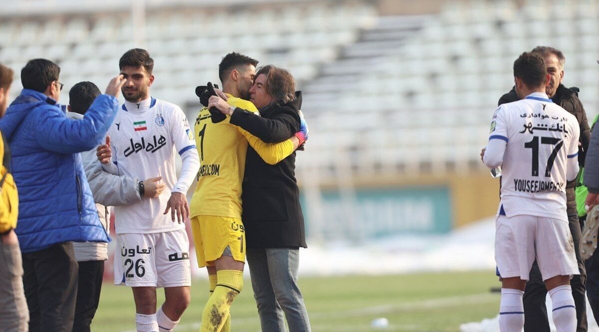 ادعای جنجالی کاپیتان استقلال درباره ساپینتو ادعای جنجالی کاپیتان استقلال درباره ساپینتو