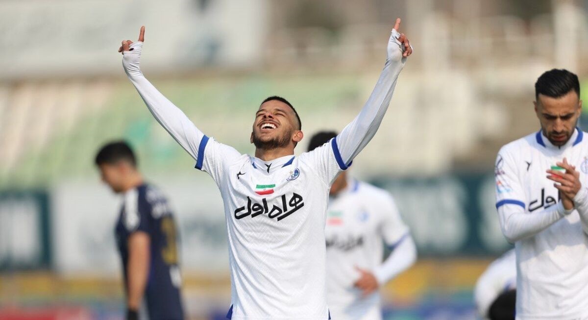 اتفاق فوق العاده برای مهدی قایدی در استقلال اتفاق فوق العاده برای مهدی قایدی در استقلال