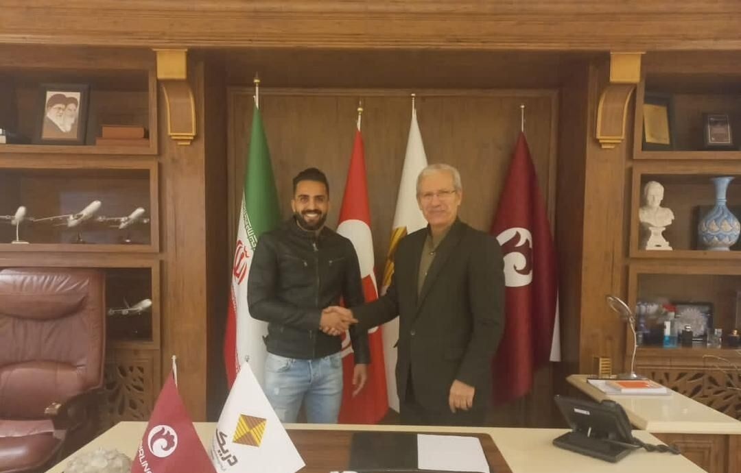 ماجرای پیشنهاد استقلال به ستاره پرسپولیس چیست؟ ماجرای پیشنهاد استقلال به ستاره پرسپولیس چیست؟