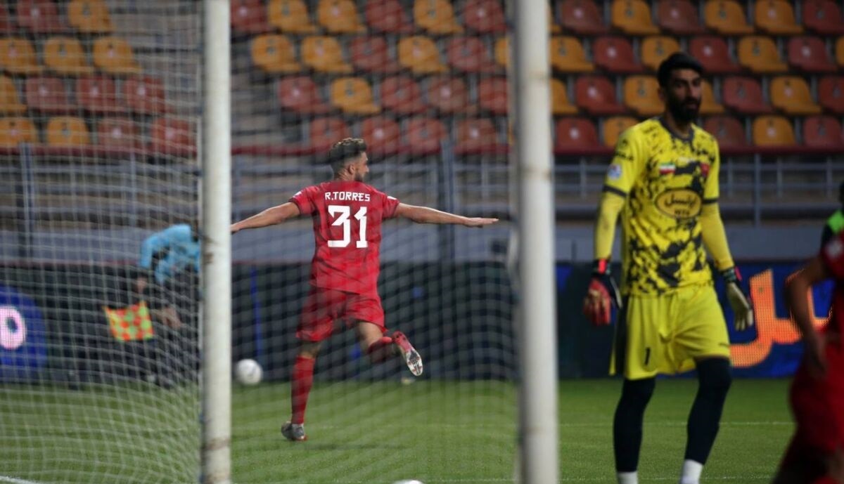 مقصر اصلی باخت پرسپولیس این ستاره بود! مقصر اصلی باخت پرسپولیس این ستاره بود!
