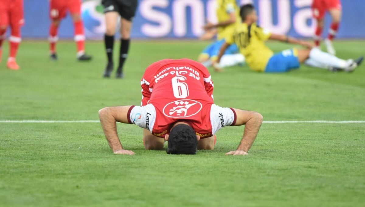 کابوس تراکتور در تبریز سراغ ستاره پرسپولیس میآید؟ کابوس تراکتور در تبریز سراغ ستاره پرسپولیس میآید؟