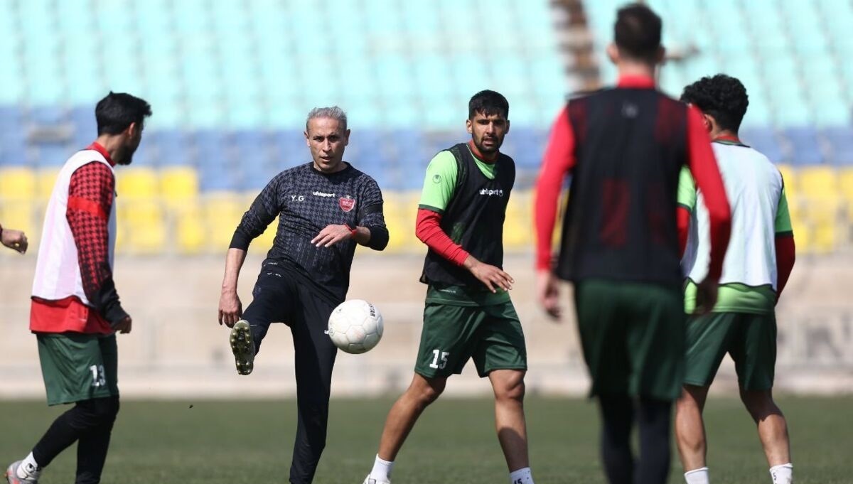 قبل از عید تکلیف قهرمانی پرسپولیس مشخص میشود؟ قبل از عید تکلیف قهرمانی پرسپولیس مشخص میشود؟