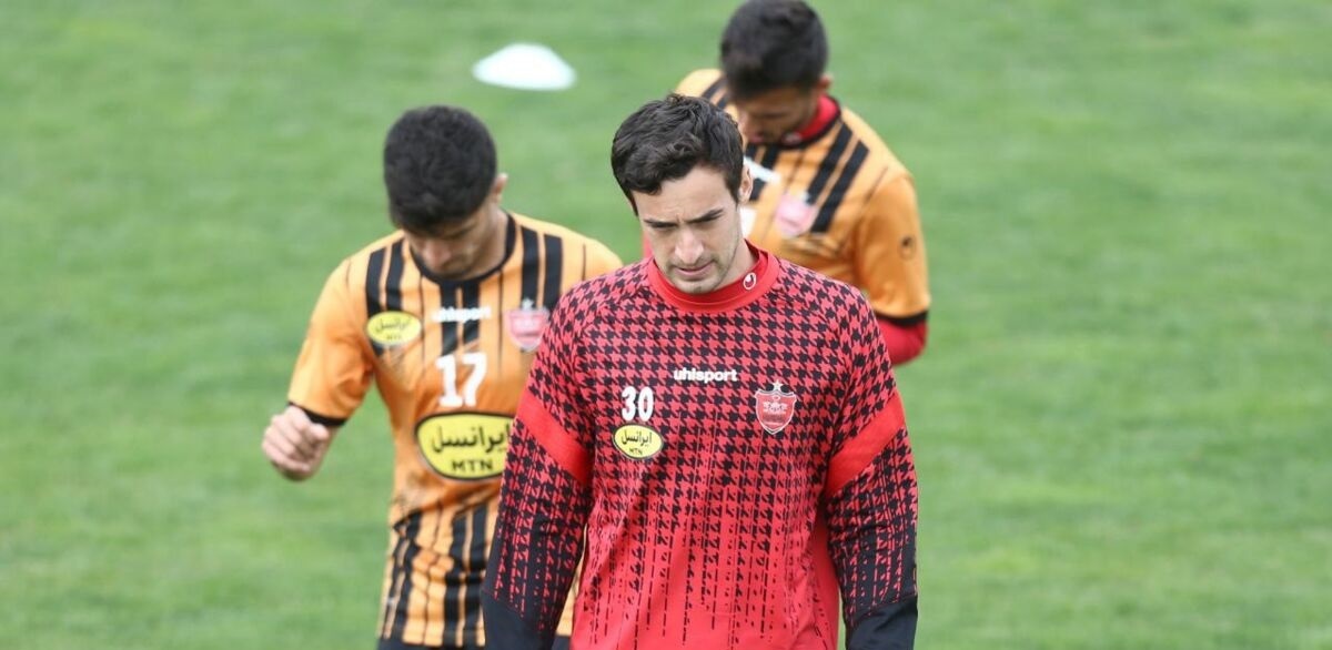 دو بازیکن پرسپولیس از ایران رفتند دو بازیکن پرسپولیس از ایران رفتند