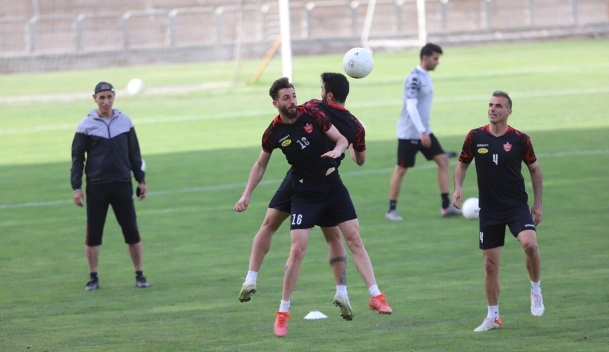 این بازیکنان در صورت ماندن یحیی رفتنی می شوند ! این بازیکنان در صورت ماندن یحیی رفتنی می شوند !