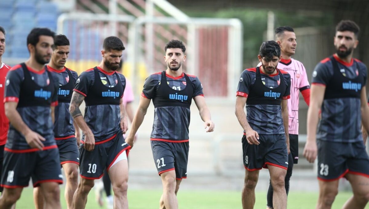 تابستان شلوغ و پرماجرا در انتظار پرسپولیس ؛ جدایی این ستاره قطعی است تابستان شلوغ و پرماجرا در انتظار پرسپولیس ؛ جدایی این ستاره قطعی است