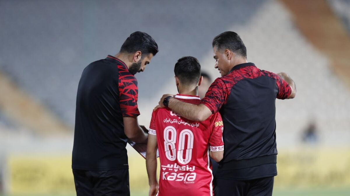 تصمیم عجیب یحیی برای پرسپولیس ؛ گل محمدی قید بازیکنان سرشناس تیمش را هم می زند تصمیم عجیب یحیی برای پرسپولیس ؛ گل محمدی قید بازیکنان سرشناس تیمش را هم می زند