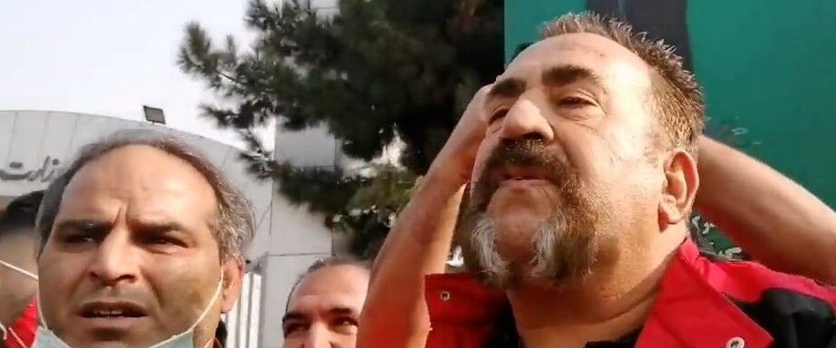 اقدامات عجیب پیشکسوت پرسپولیس ادامه دارد اقدامات عجیب پیشکسوت پرسپولیس ادامه دارد