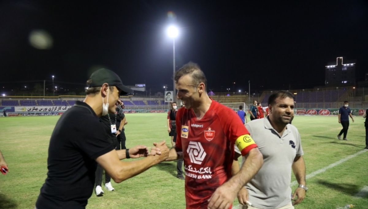 یحیی گل محمدی به سیم آخر زد ؛ طوفان انضباطی در پرسپولیس یحیی گل محمدی به سیم آخر زد ؛ طوفان انضباطی در پرسپولیس