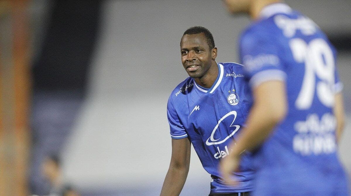 ستاره استقلال را سرخپوش بدانیم؟ ستاره استقلال را سرخپوش بدانیم؟