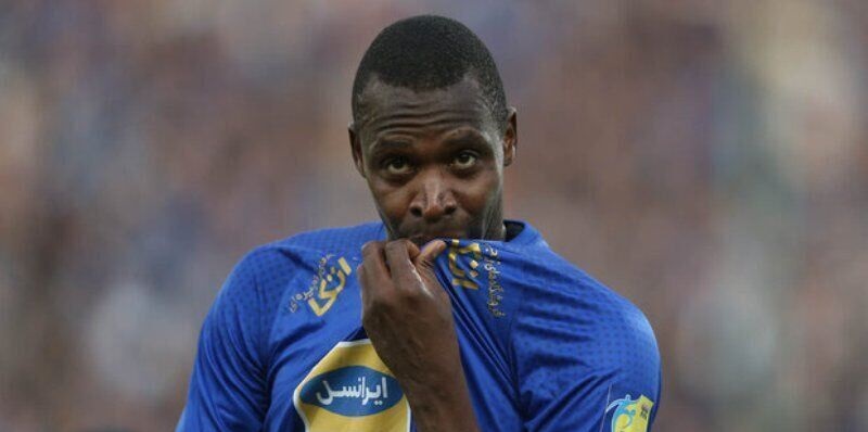 حمله عجیب هواداران استقلال به صفحه گزینه پرسپولیس حمله عجیب هواداران استقلال به صفحه گزینه پرسپولیس