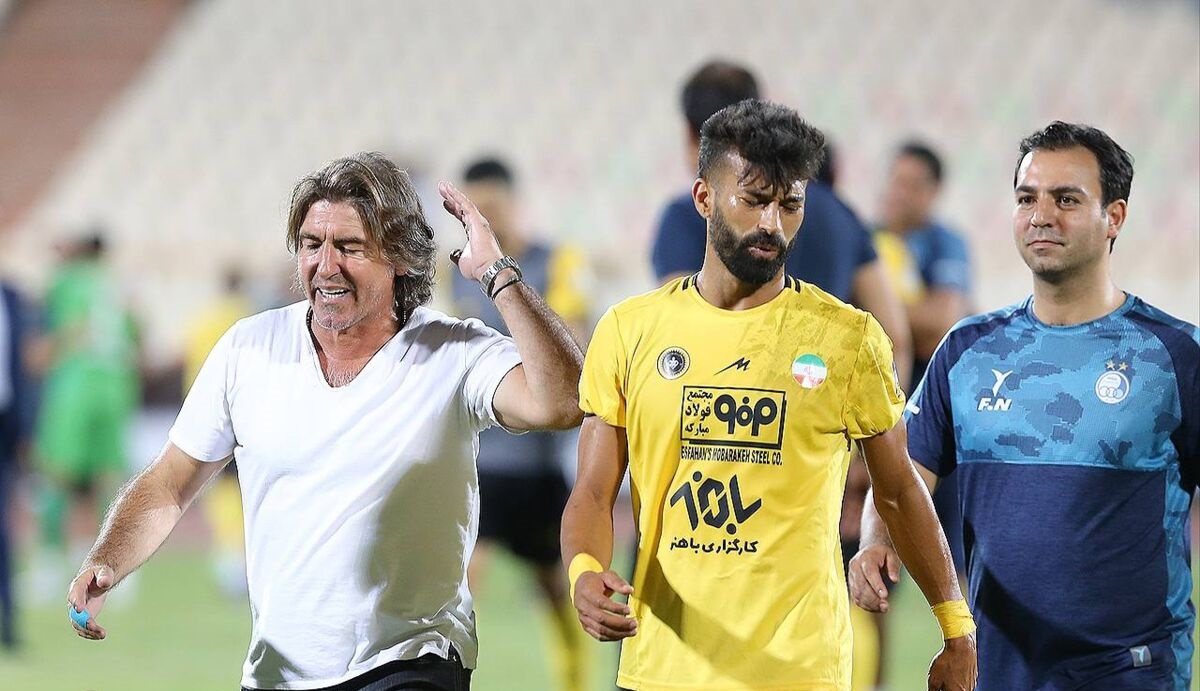 دلیل دعوت یک پرسپولیسی عجیب دلیل دعوت یک پرسپولیسی عجیب