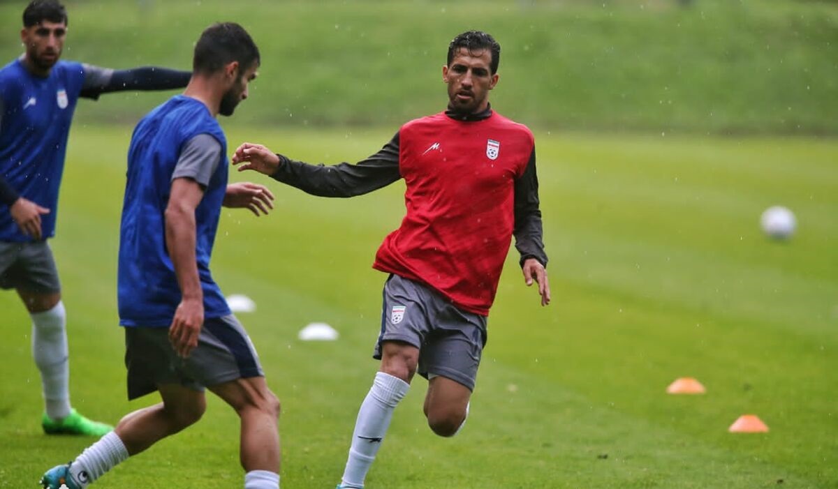 هدیه بزرگ کیروش به یحیی گل محمدی ؛ پرسپولیس تا دسته مسلح شد هدیه بزرگ کیروش به یحیی گل محمدی ؛ پرسپولیس تا دسته مسلح شد