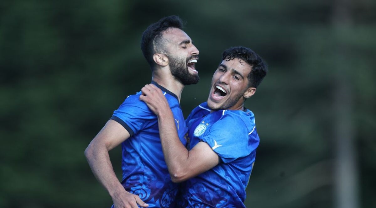 بنزین سبز استقلال در تیم ساپینتو دود شد ؛ سوال هواداران استقلال از ساپینتو بنزین سبز استقلال در تیم ساپینتو دود شد ؛ سوال هواداران استقلال از ساپینتو