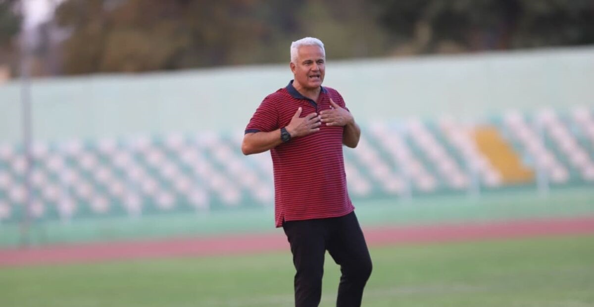 حمله آقای گل پرسپولیس به خط حمله کی روش حمله آقای گل پرسپولیس به خط حمله کی روش