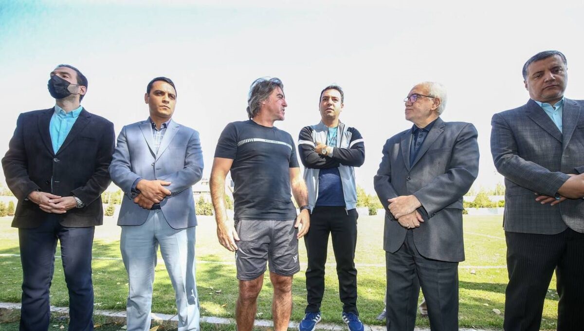 فتحاللهزاده خیال بازیکنان استقلال را راحت کرد فتحاللهزاده خیال بازیکنان استقلال را راحت کرد