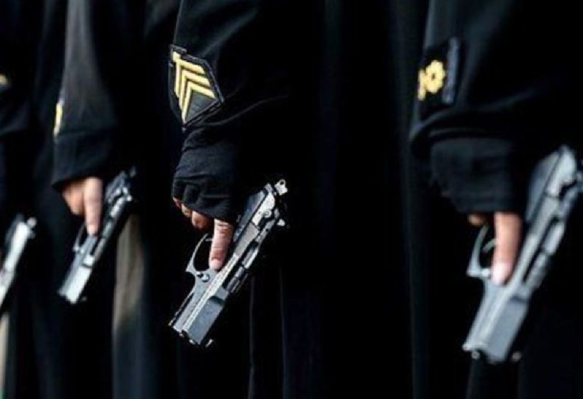 دختران دهه هشتادی در یگان ویژه فراجا دختران دهه هشتادی در یگان ویژه فراجا