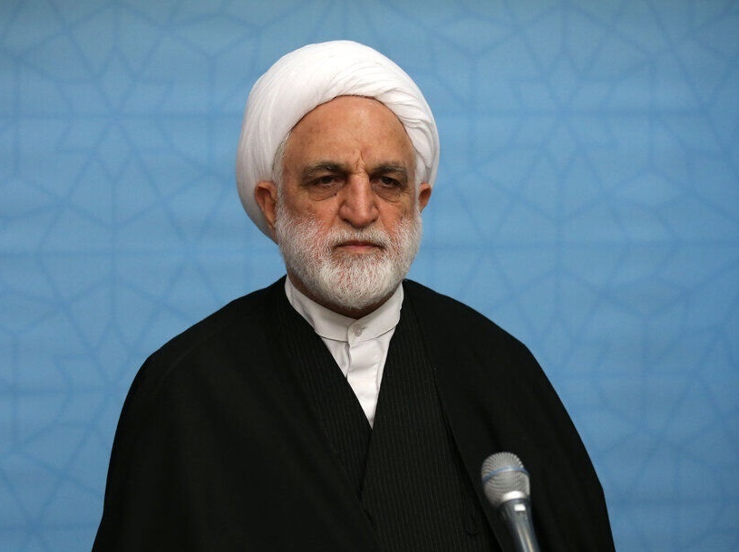 رئیس قوه قضاییه: نباید به محکومانی که ناامنی ایجاد کردند و نقش موثری در ناآرامی داشتند، ارفاق شود / فردی که تحت آموزش سرویسهای بیگانه ناامنی ایجاد میکند، با افرادی که از روی غفلت یا بی قید بودن، عملی را انجام میدهند، متفاوت است رئیس قوه قضاییه: نباید به محکومانی که ناامنی ایجاد کردند و نقش موثری در ناآرامی داشتند، ارفاق شود / فردی که تحت آموزش سرویسهای بیگانه ناامنی ایجاد میکند، با افرادی که از روی غفلت یا بی قید بودن، عملی را انجام میدهند، متفاوت است