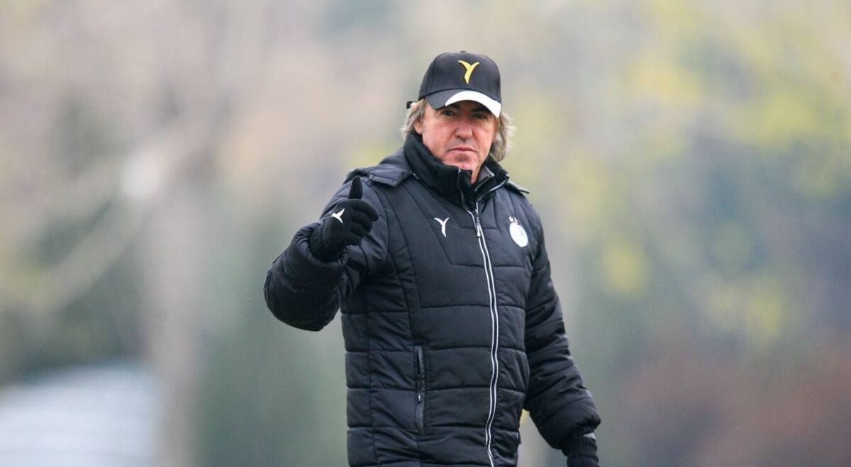 حمله جنجالی یک بازیکن به ساپینتو حمله جنجالی یک بازیکن به ساپینتو