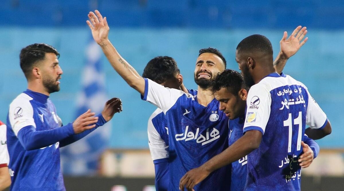 رکورد فرهاد مجیدی در دست ستاره محبوب استقلال رکورد فرهاد مجیدی در دست ستاره محبوب استقلال