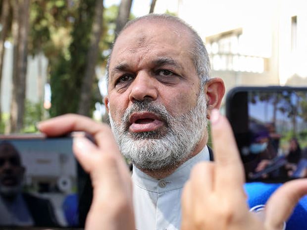 وزیر کشور: نمی‌توانیم بگوییم سال ۱۴۰۱ سال سختی بود، اما بالاخره یک گرفتاری و مزاحمتی بود که دشمنان درست کردند / وظیفه ما در قالب شورای امنیت این بود که به این موضوع بپردازیم که این کار انجام شد