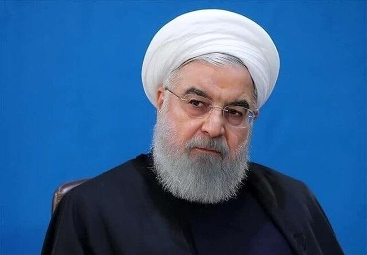 روحانی: آیت الله هاشمی به ما می‌گوید باید در روز سخت به صحنه بیاییم /امروز سخت تر از دهه ۶۰ است /اقلیت حاکم از سخنان رهبری درباره انتخابات خوشحال نیست