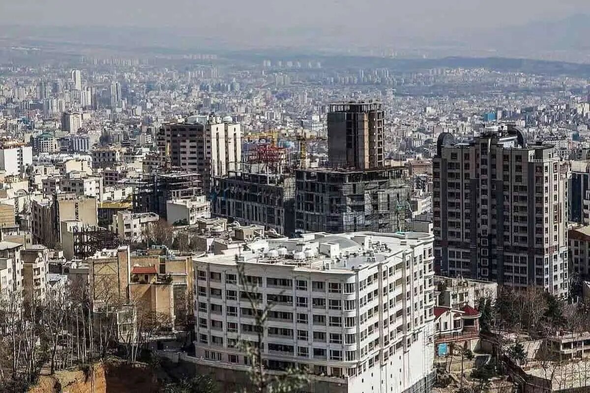 دربازار مسكن، همه زيان مي‌كنند جز بانك‌ها و دلالان