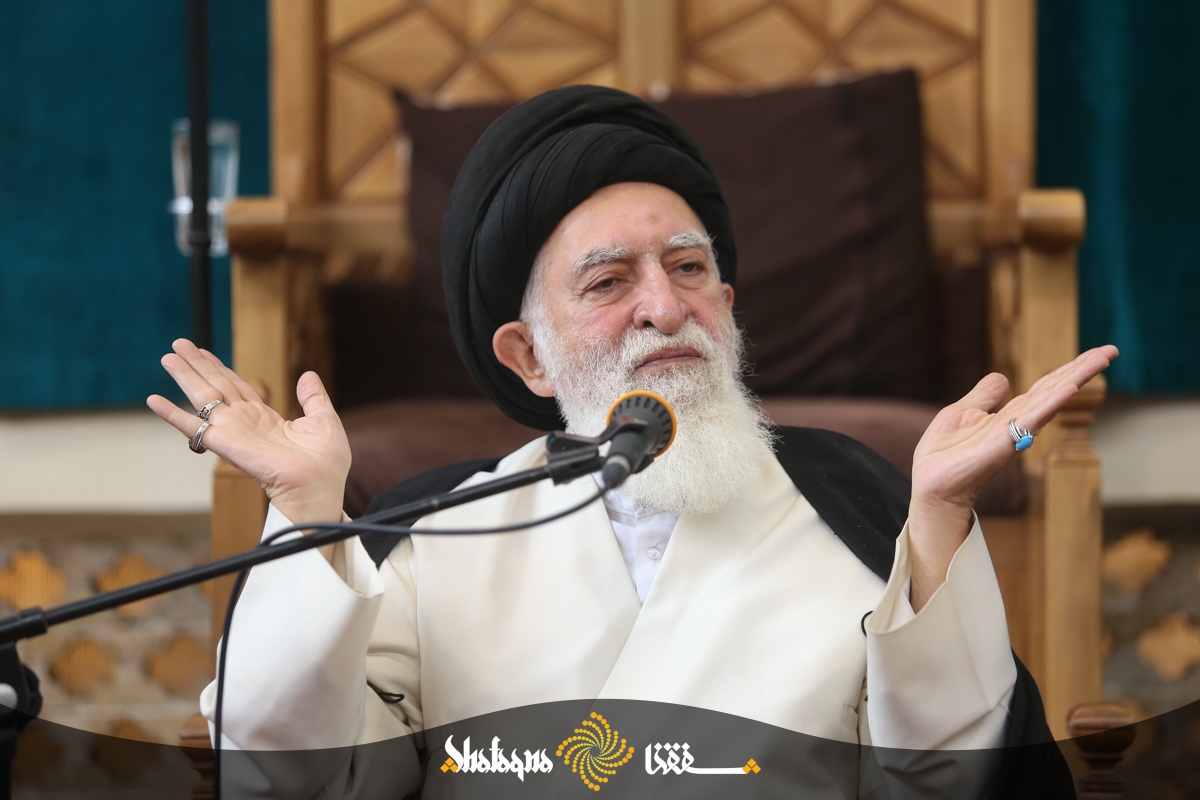 آیت الله علوی بروجردی: بین ما و مردم فاصله زیاد شده است/ مسئولان وعده های توخالی ندهند/ بی اعتمادی مردم را بیشتر نکنید