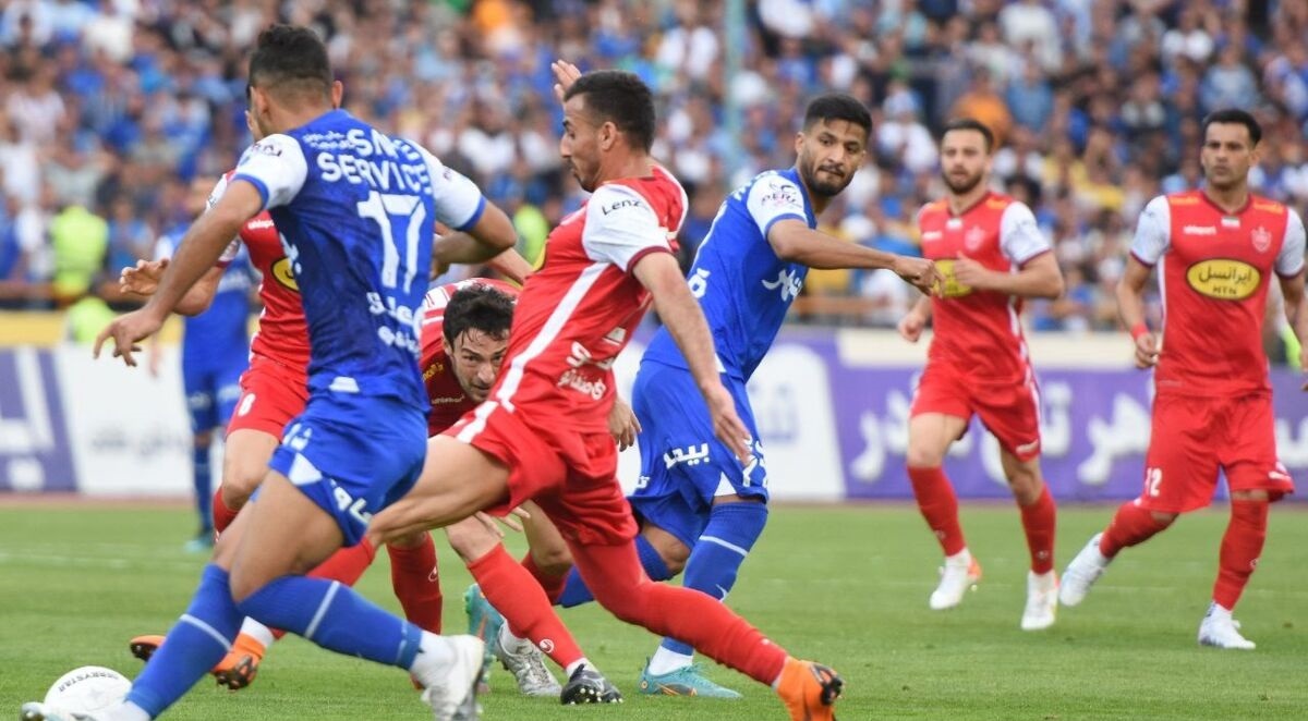 ماجرای پنالتی سوخته استقلال مقابل پرسپولیس ادامه دارد ماجرای پنالتی سوخته استقلال مقابل پرسپولیس ادامه دارد